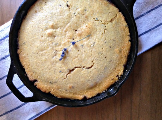 peach cornmeal skillet cake with lavender | rosemarried.com